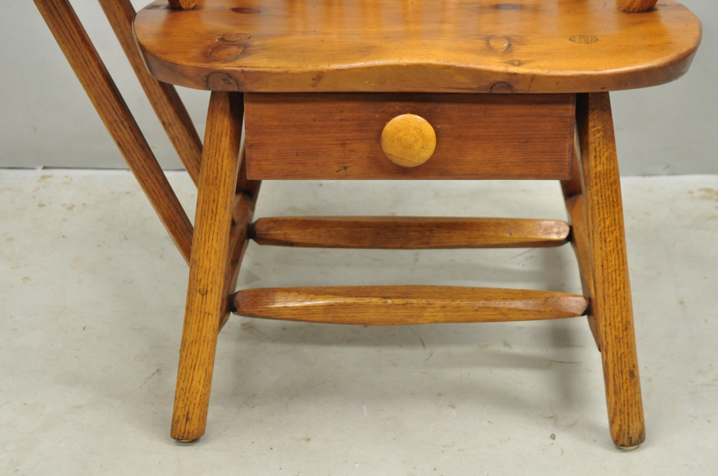 Vintage Hunt Country Furniture Pine Wood Writing Desk Windsor Chair w/ Drawer