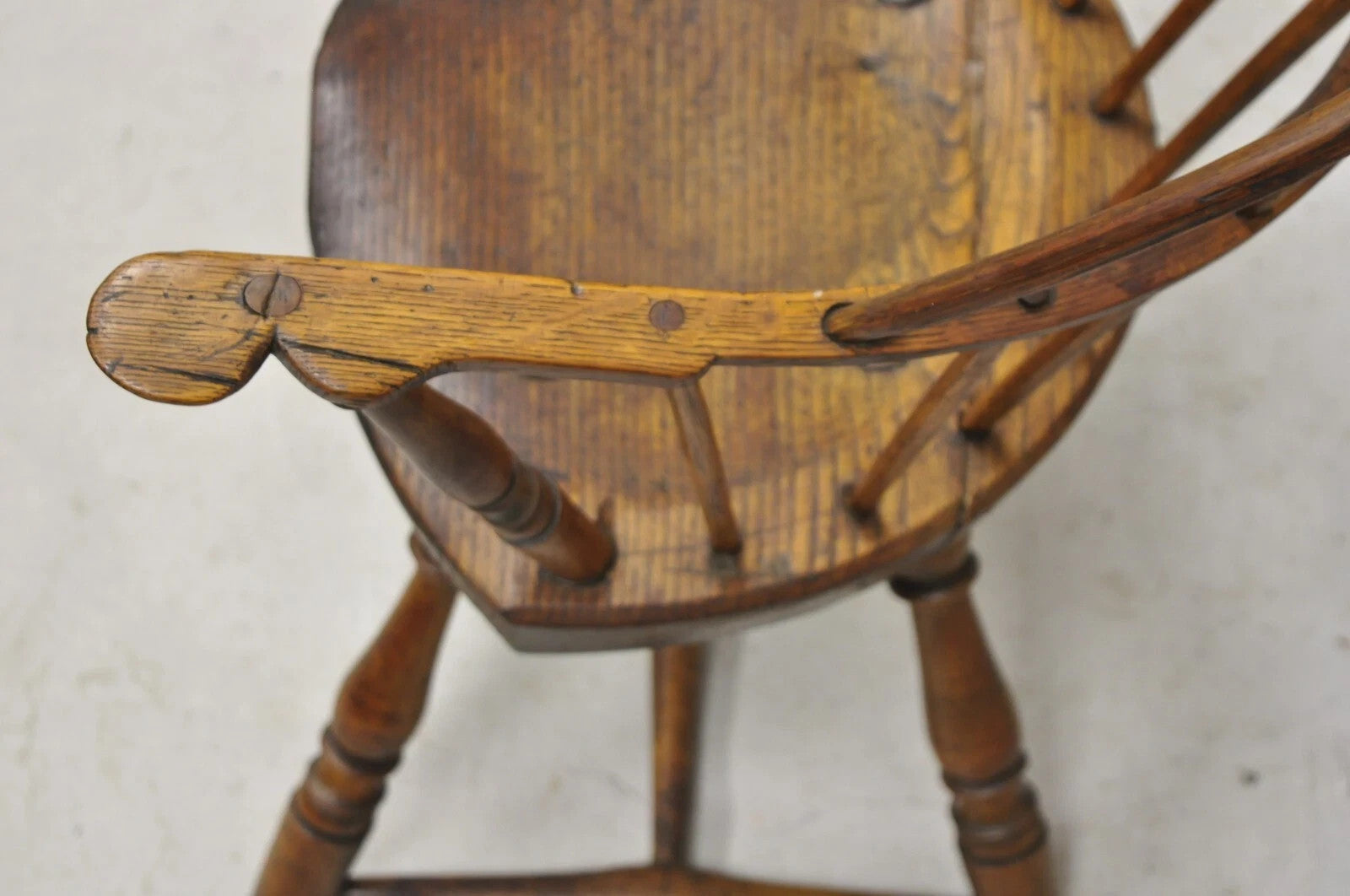 Antique French Country Colonial Chestnut Oak Wood Small Bowed Windsor Arm Chair