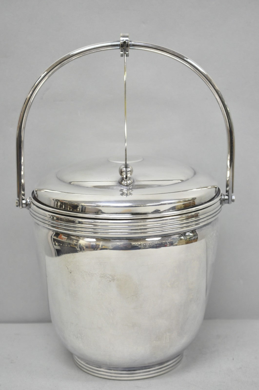 Mid Century Modern Sheffield Silver Plated Reticulating Hinge Ice Bucket w Tongs