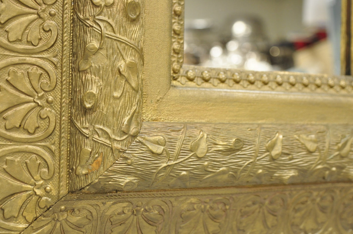 Antique Victorian Gold Giltwood Gesso Leaf Vine Small Black Forrest Wall Mirror