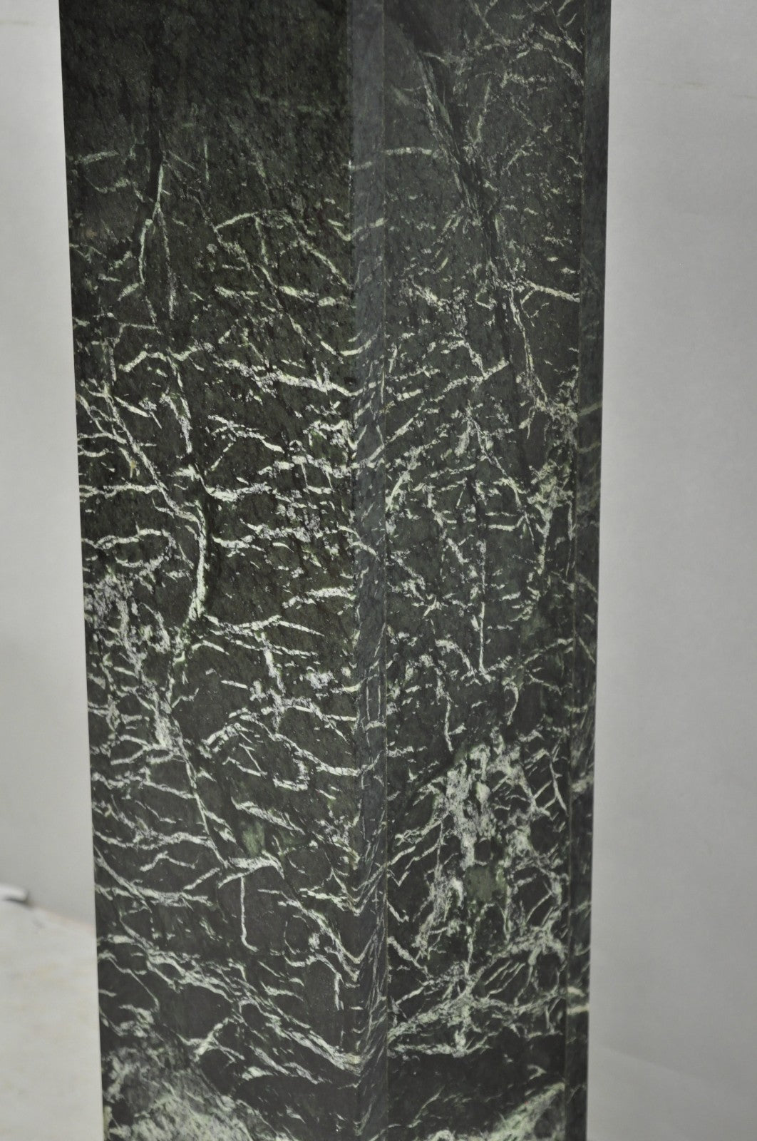 Vintage Italian Classical Style Dark Green Marble Square Column Pedestal Stand