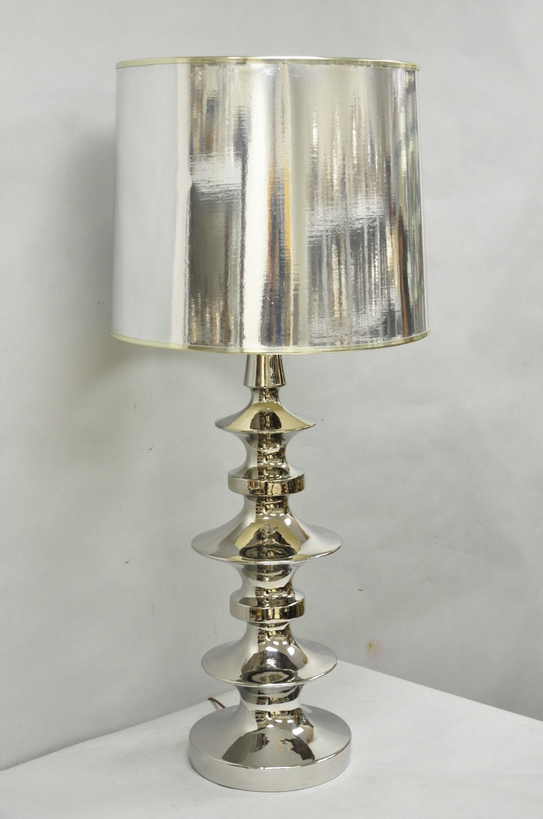 Vintage Italian Mid Century Modern Tall Sculptural Silver Ceramic Table Lamp