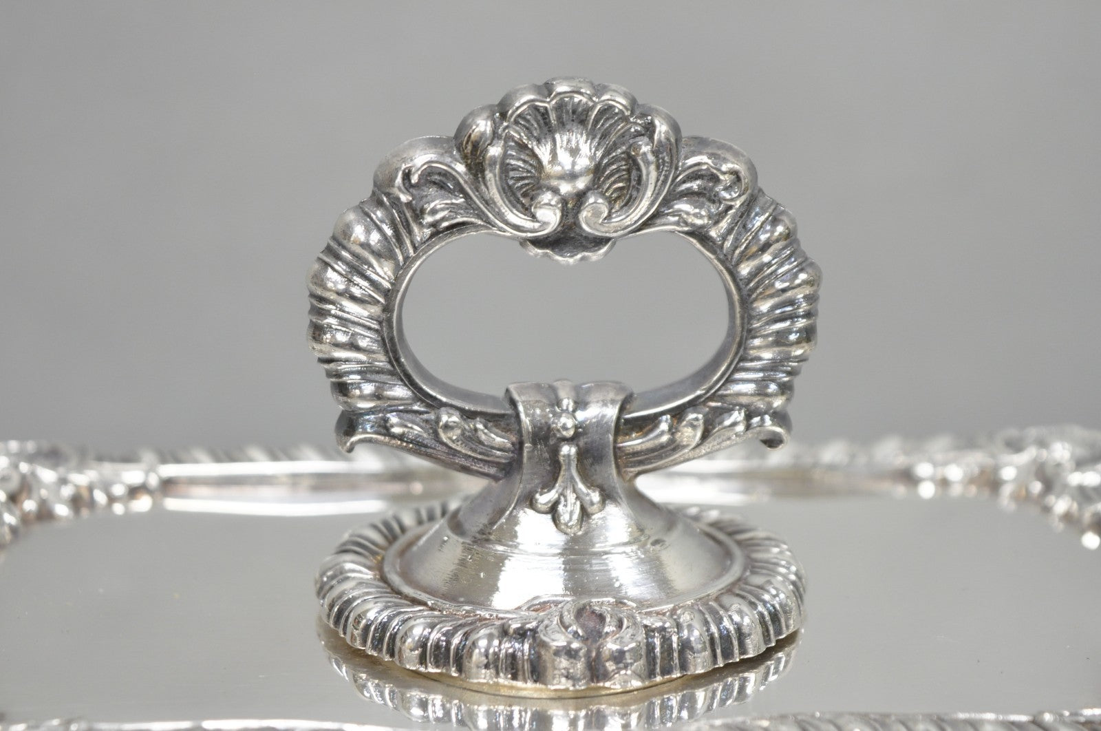 Vintage Canterbury English Regency Silver Plated Covered Vegetable Serving Dish