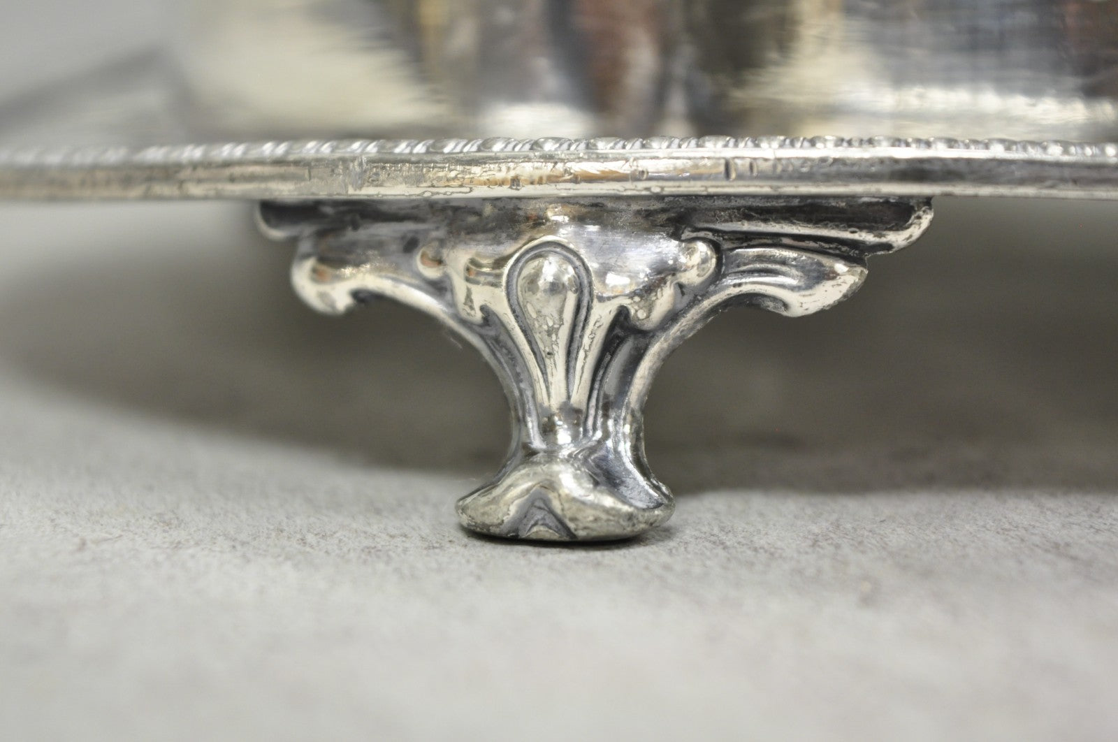 Antique Victorian Silver Plated Etched Footed Hinged Biscuit Barrel Jar on Stand