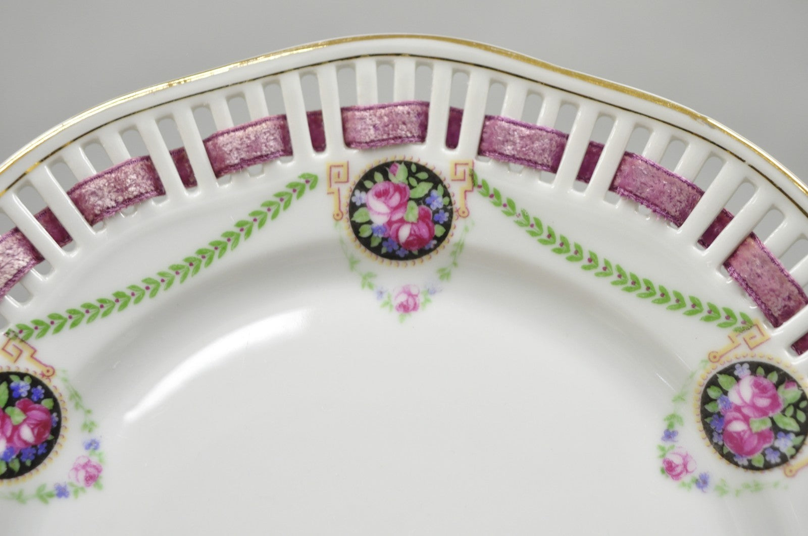 Schumann Bavaria Germany Victorian Reticulated Floral Roses 8.5" Plates  - 6 Pcs