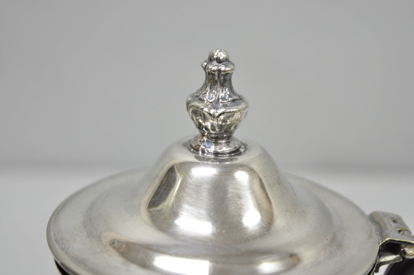 Vintage International Silver Co Silver Plated Victorian Teapot Coffee Pot