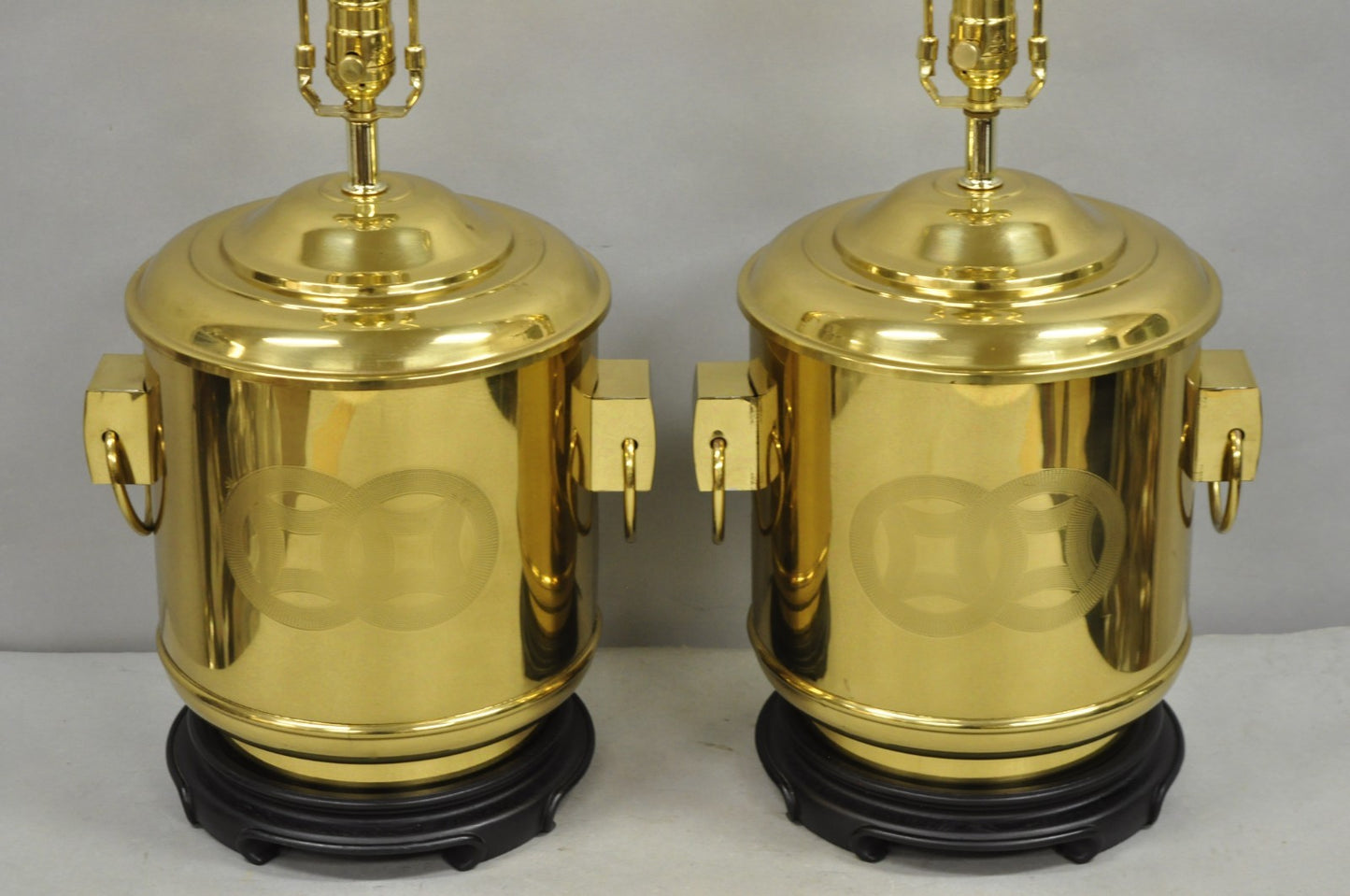 Vintage Frederick Cooper Chinoiserie Double Happiness Brass Drum Table Lamp Pair