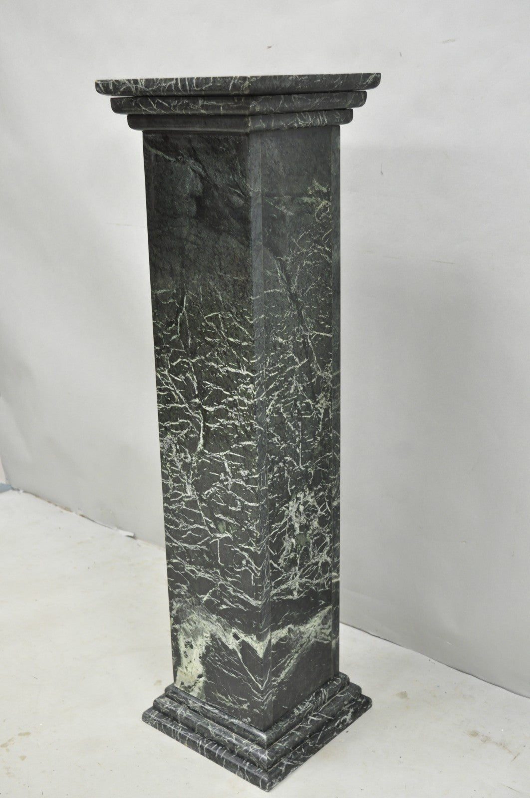 Vintage Italian Classical Style Dark Green Marble Square Column Pedestal Stand