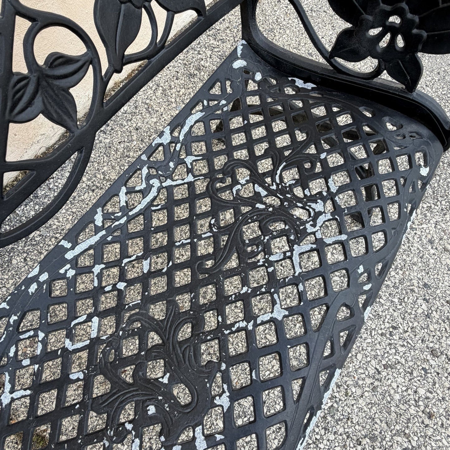 Contemporary Art Nouveau Style Cast Aluminum Garden Patio Garden Bench Loveseat