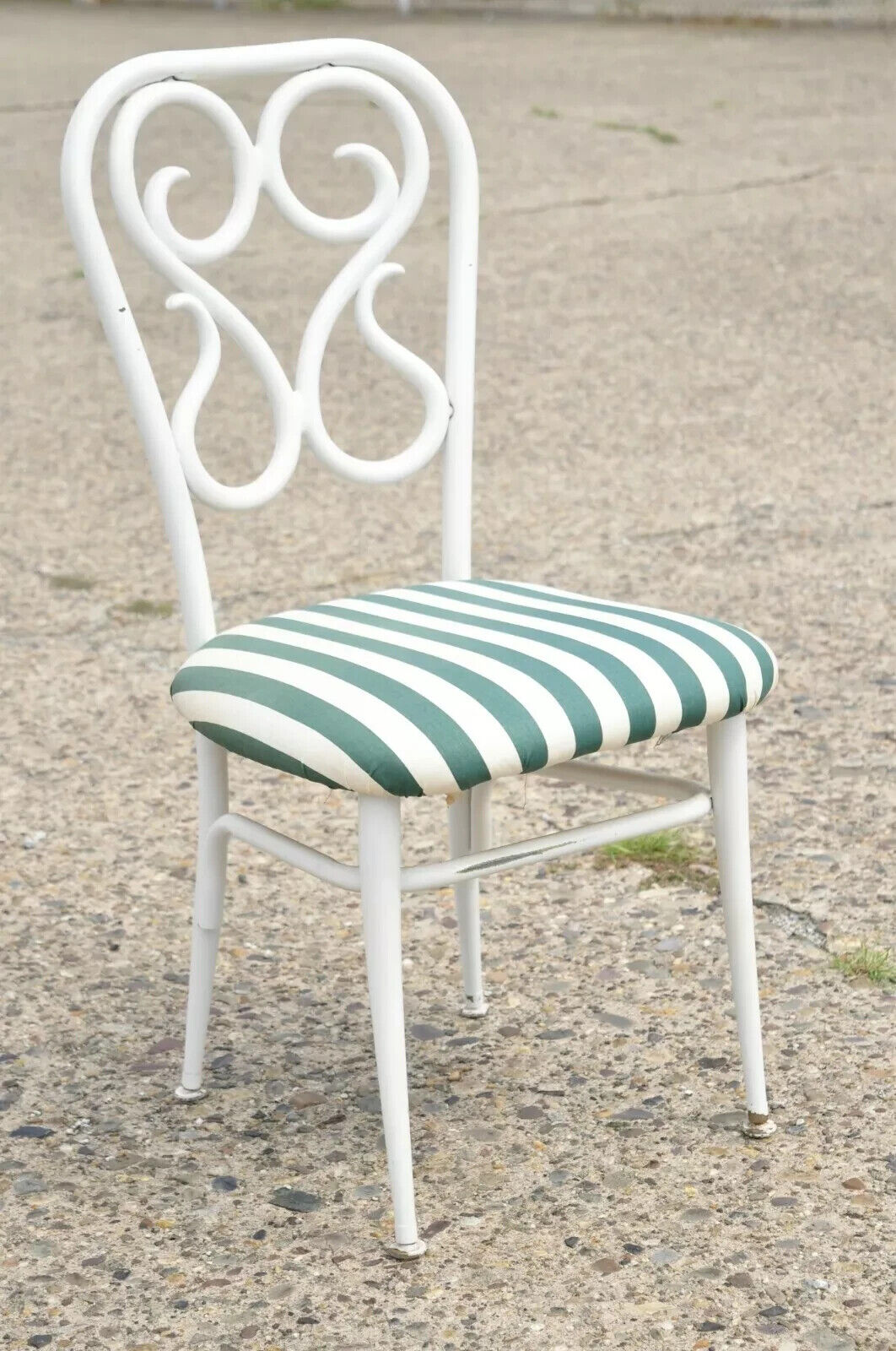 Vintage Metal Thonet Bentwood Austrian Style Bistro Dining Chairs - Set of 4