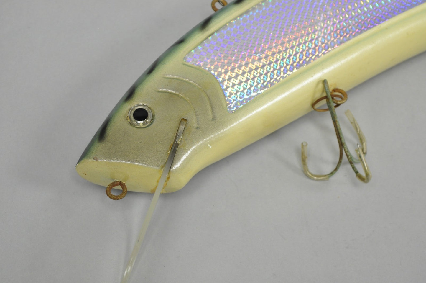 Vintage Wooden Giant Rapala 28” Fishing Lure Hanging Display w / Rainbow Decal