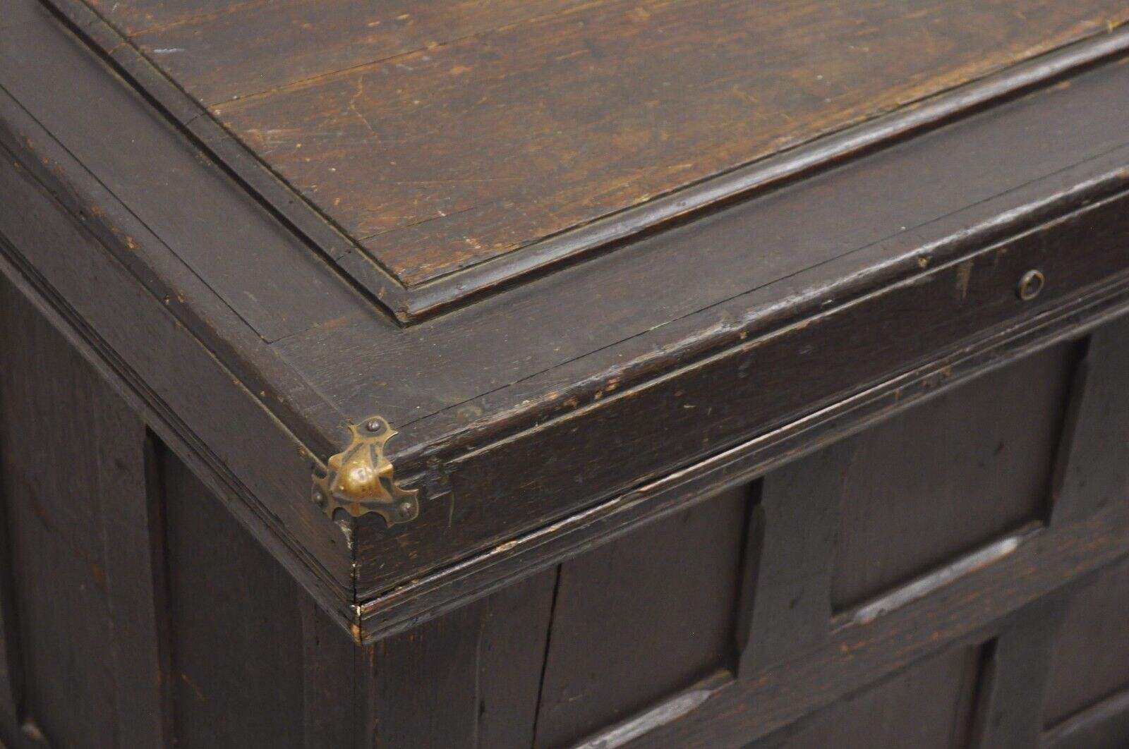 Antique Mission Arts & Crafts Oak Wood Carpenters Tool Chest Cabinet w/ Drawers