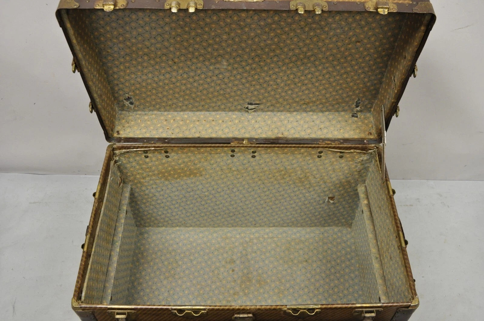 Antique Belber Traveling Goods Brown Monogram Print Hard Case Steamer Trunk