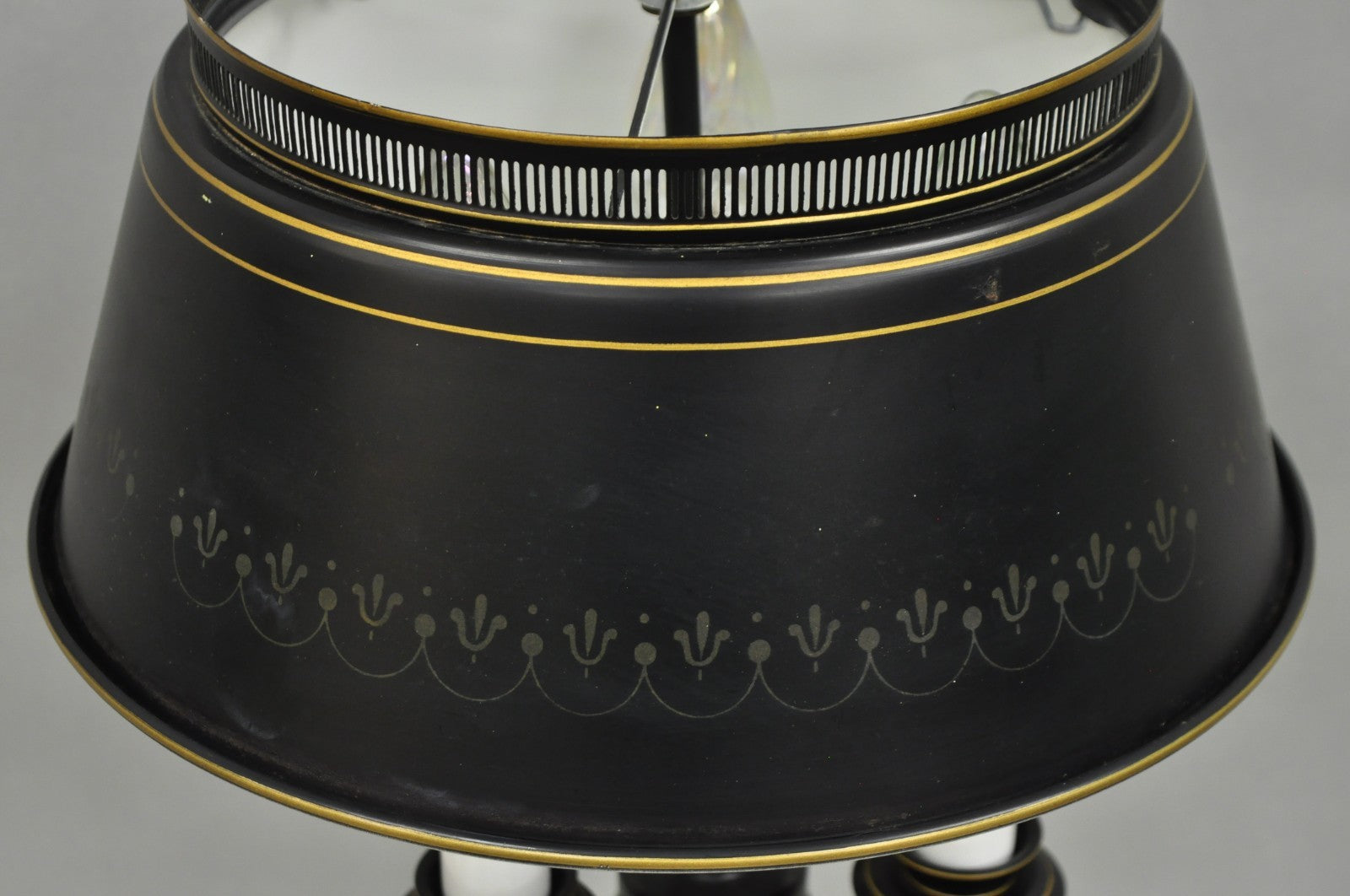 Vintage French Country Black Tole Metal Three Arm Candelabra Table Lamp w/ Shade