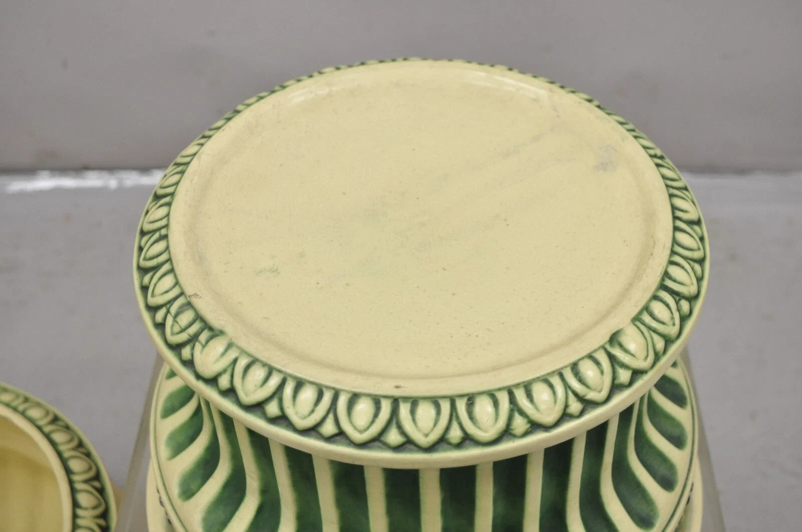 Antique Roseville Corinthian Pattern Jardiniere Planter Pot & Rare Low Pedestal