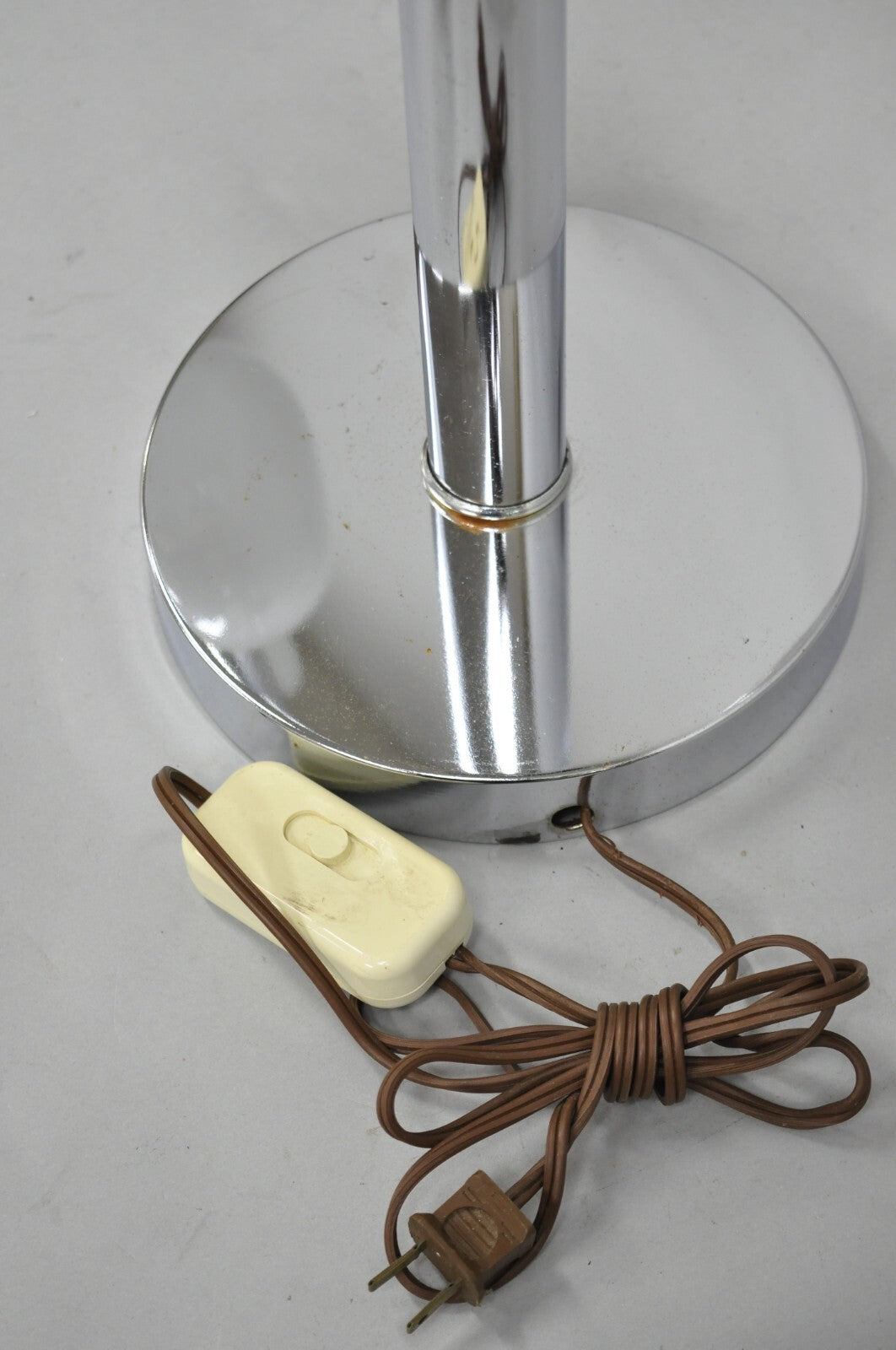 Vintage Mid Century Modern Chrome Space Age 5 Light Sculptural Table Lamp