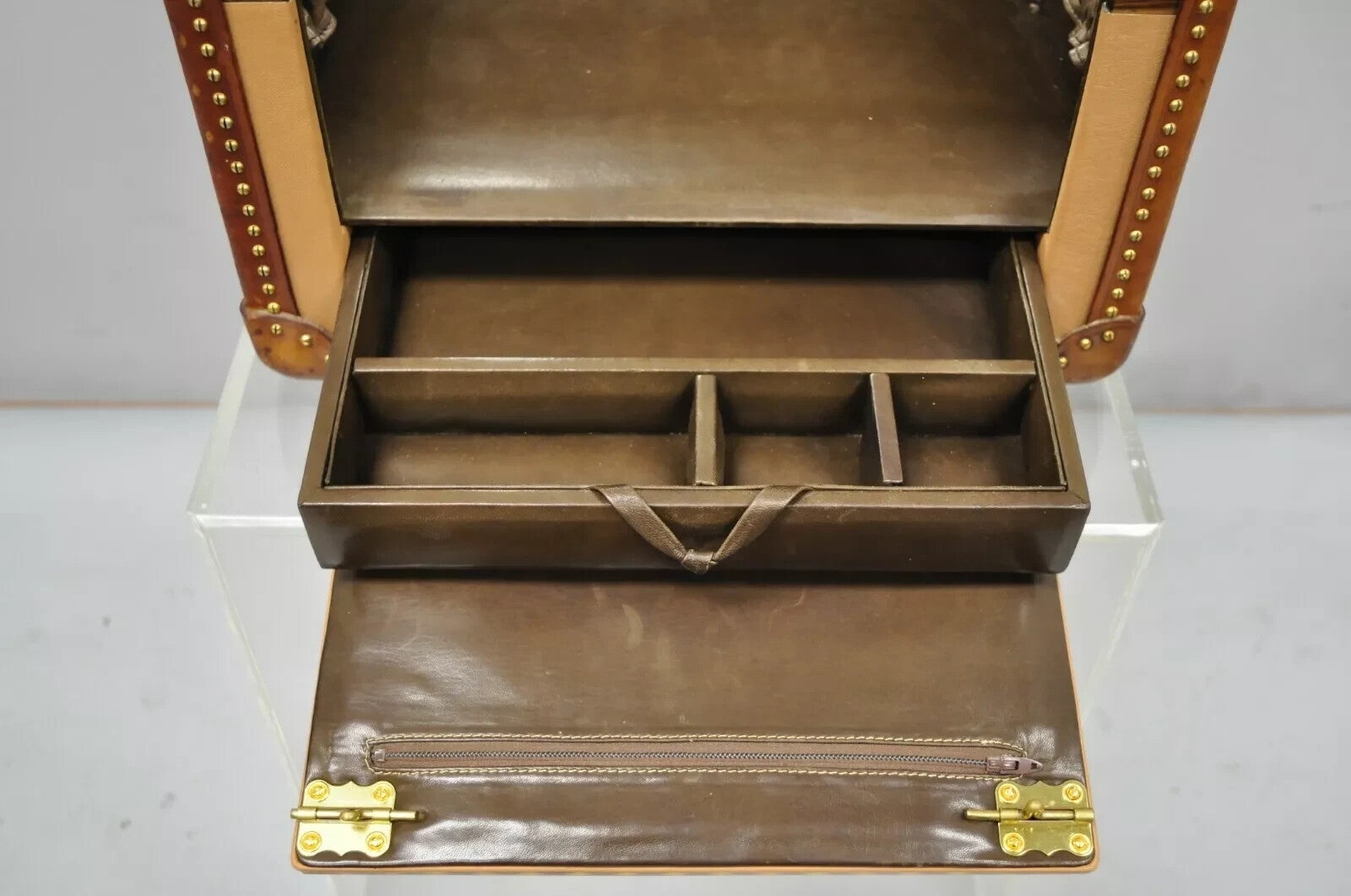 Vintage Custom Italian Leather Toiletry Box Case Travel Trunk w/ Brass Nail Trim