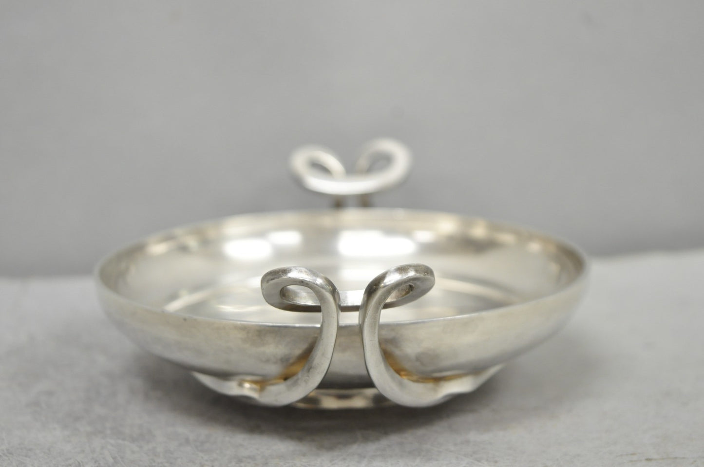 Vintage Gorham Metropolitan Museum of Art Silver Plated Greek Kylix Cup Bowl