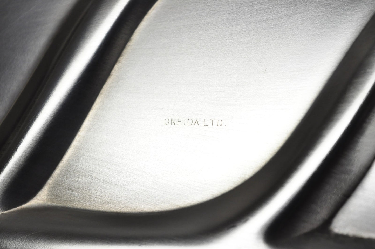 Vintage Oneida Silver Plated Regency Oval Meat Cutlery Serving Platter Tray