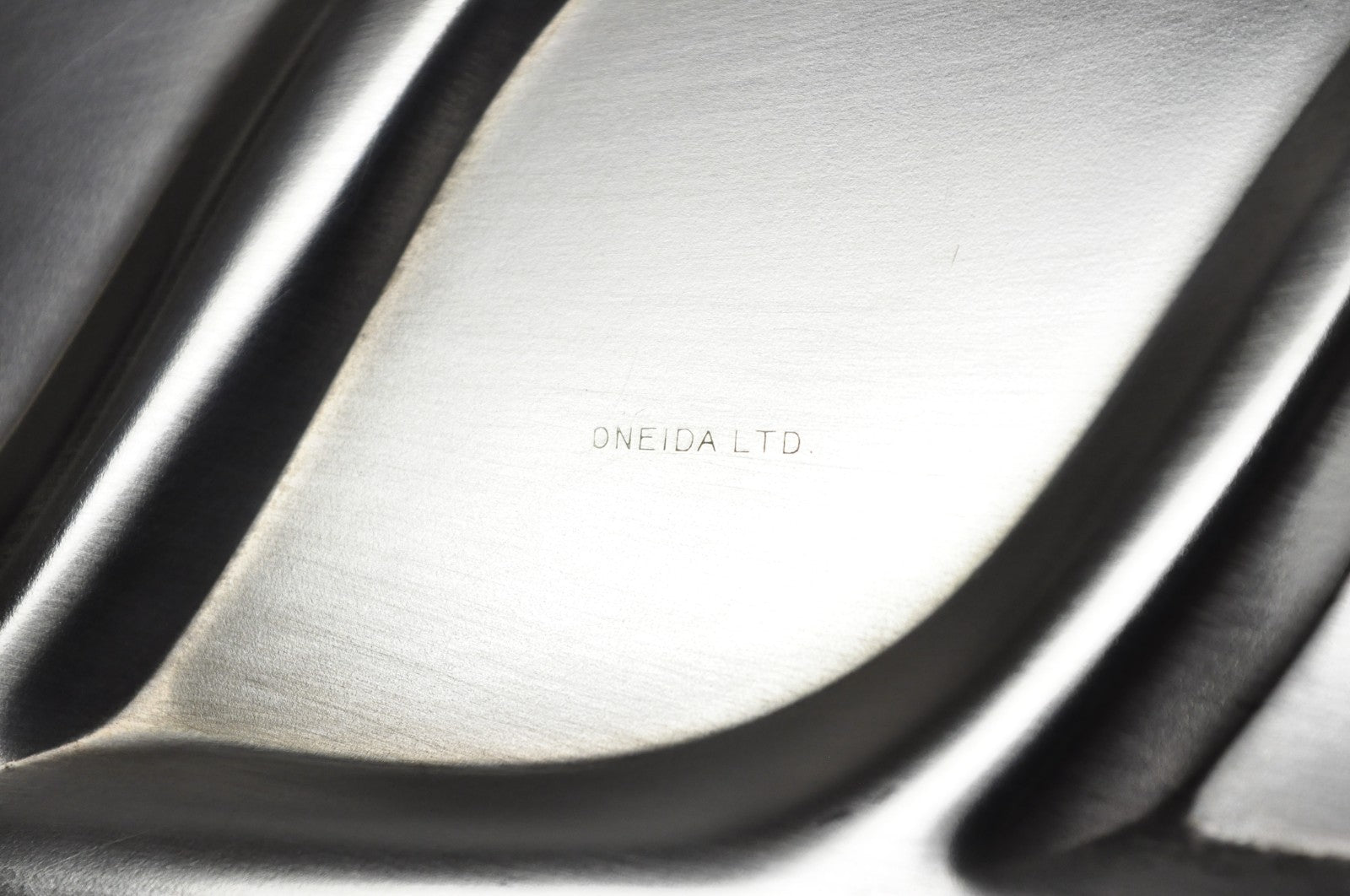 Vintage Oneida Silver Plated Regency Oval Meat Cutlery Serving Platter Tray