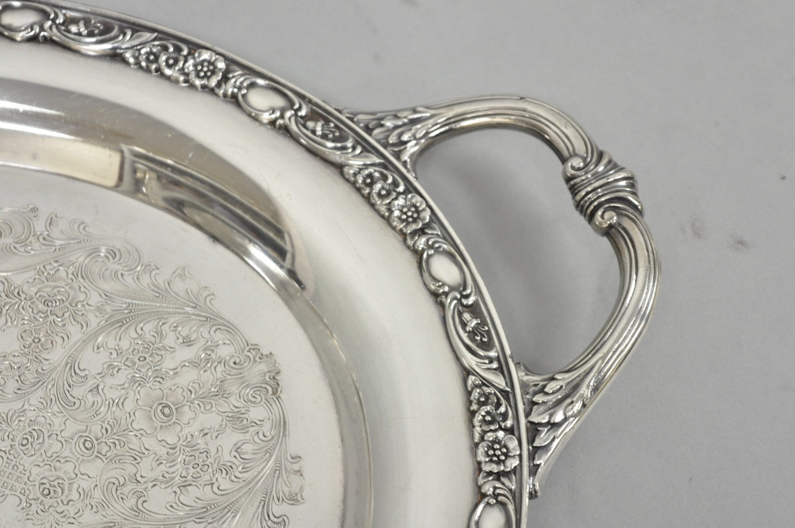 Vintage WM Rogers & Son "Victorian Rose" Silver Plated Oval Serving Platter Tray