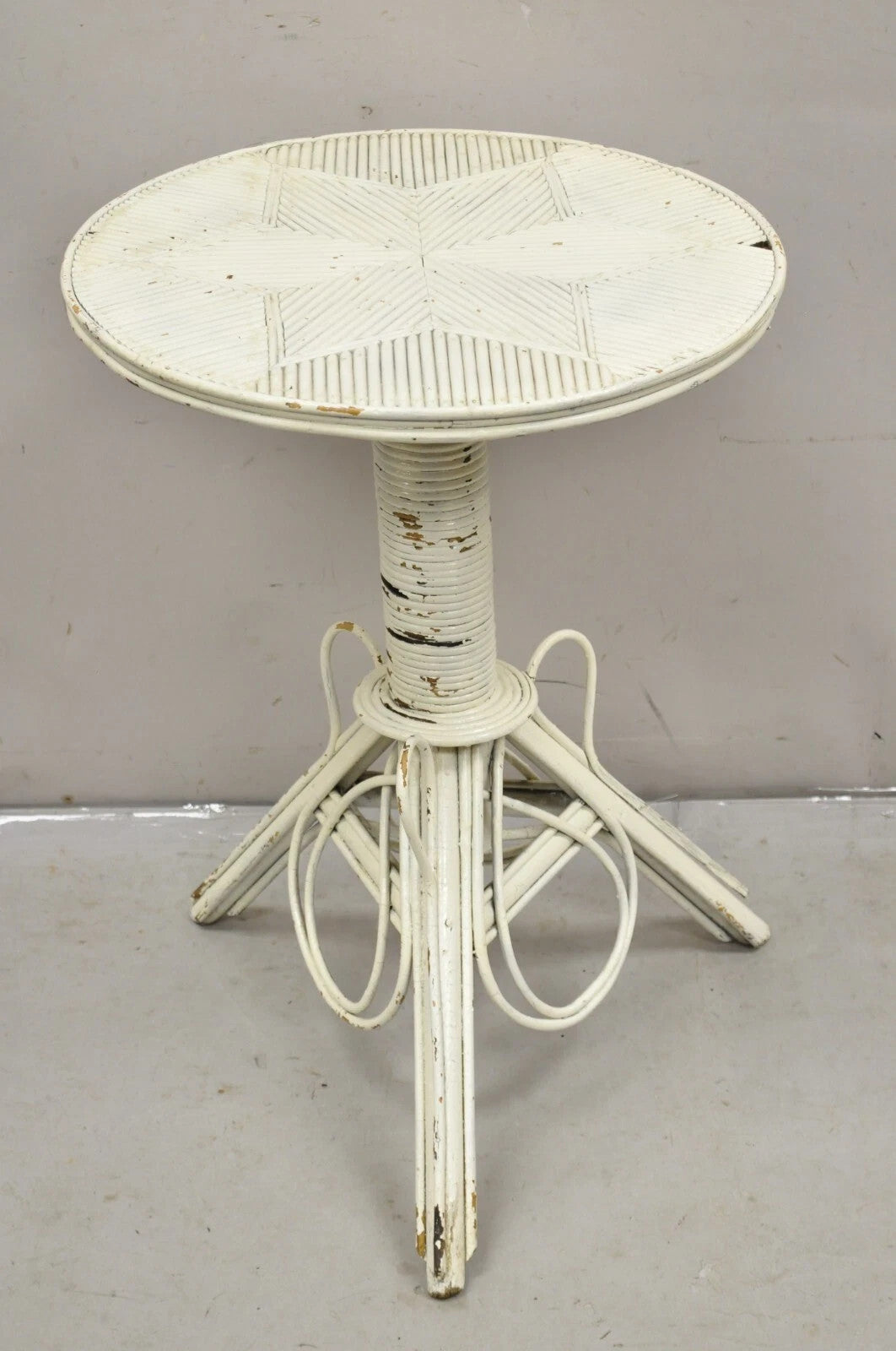 Antique Victorian Arts & Crafts Bentwood Wicker Rattan White Accent Side Table