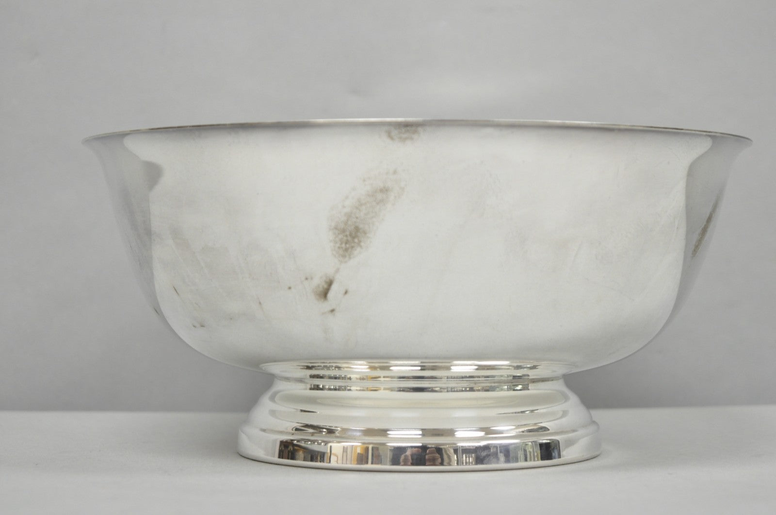 Vintage Gorham YC 781 Silver Plated 9" Round Modern Serving Bowl