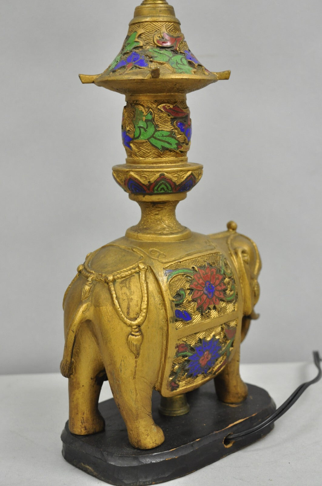 Antique Chinoiserie Indian Gold Bronze Elephant Small Boudoir Table Lamp