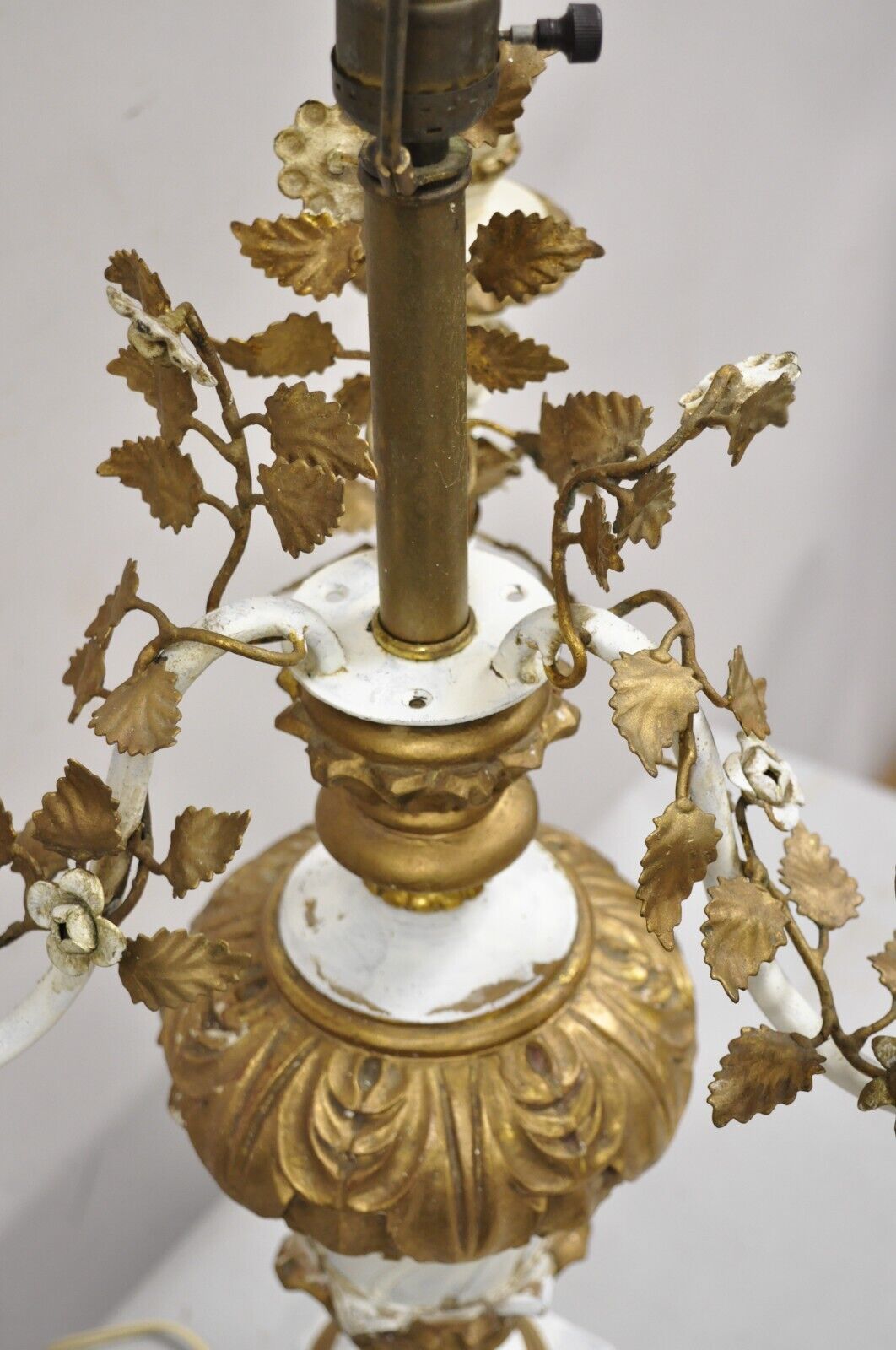 Vintage Italian Hollywood Regency Giltwood White & Gold Candelabra Table Lamp