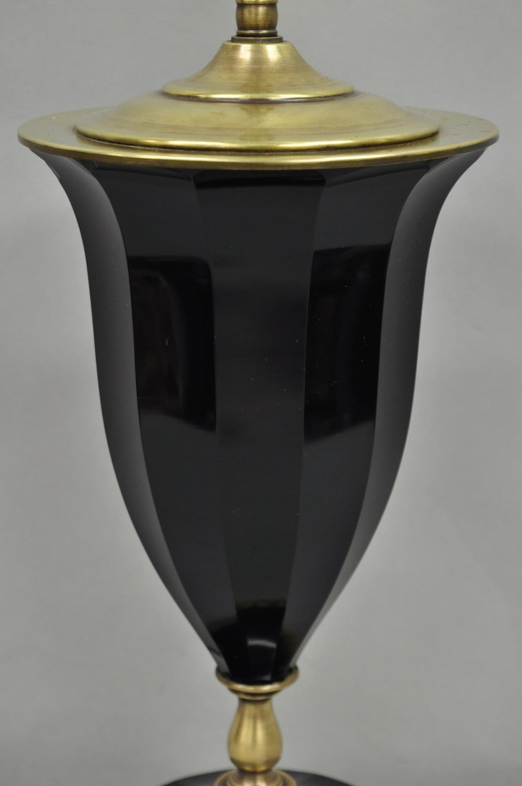 Antique French Neoclassical Black Faceted Oplalene Glass Urn Brass Table Lamp