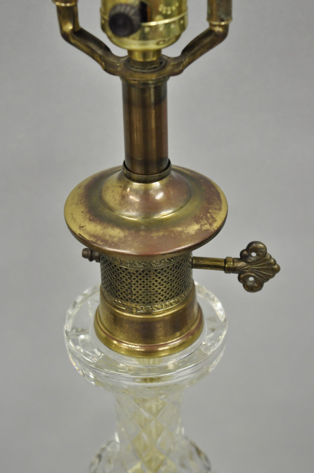 Vintage French Empire Style Crystal Glass Pineapple Column Brass Table Lamp