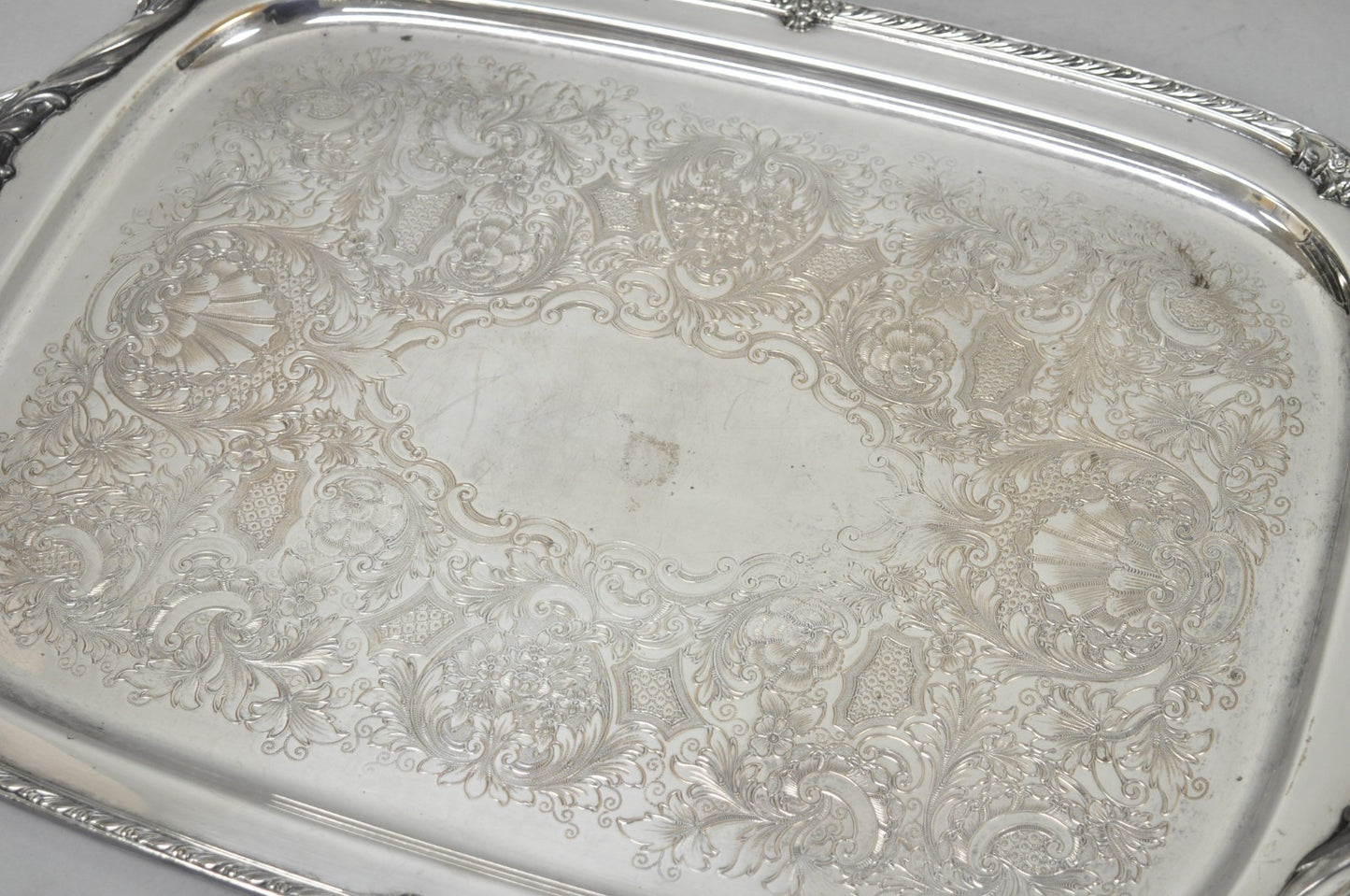 Vintage 1847 Rogers Bros Heritage 9492 Large Silver Plated Serving Platter Tray