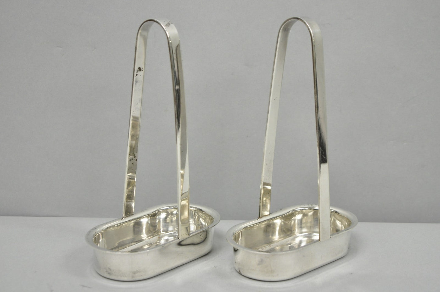 Vintage Modern Silver Plated Dinner Oil Caddy & (10) Toast Bread Racks - 12 Pcs