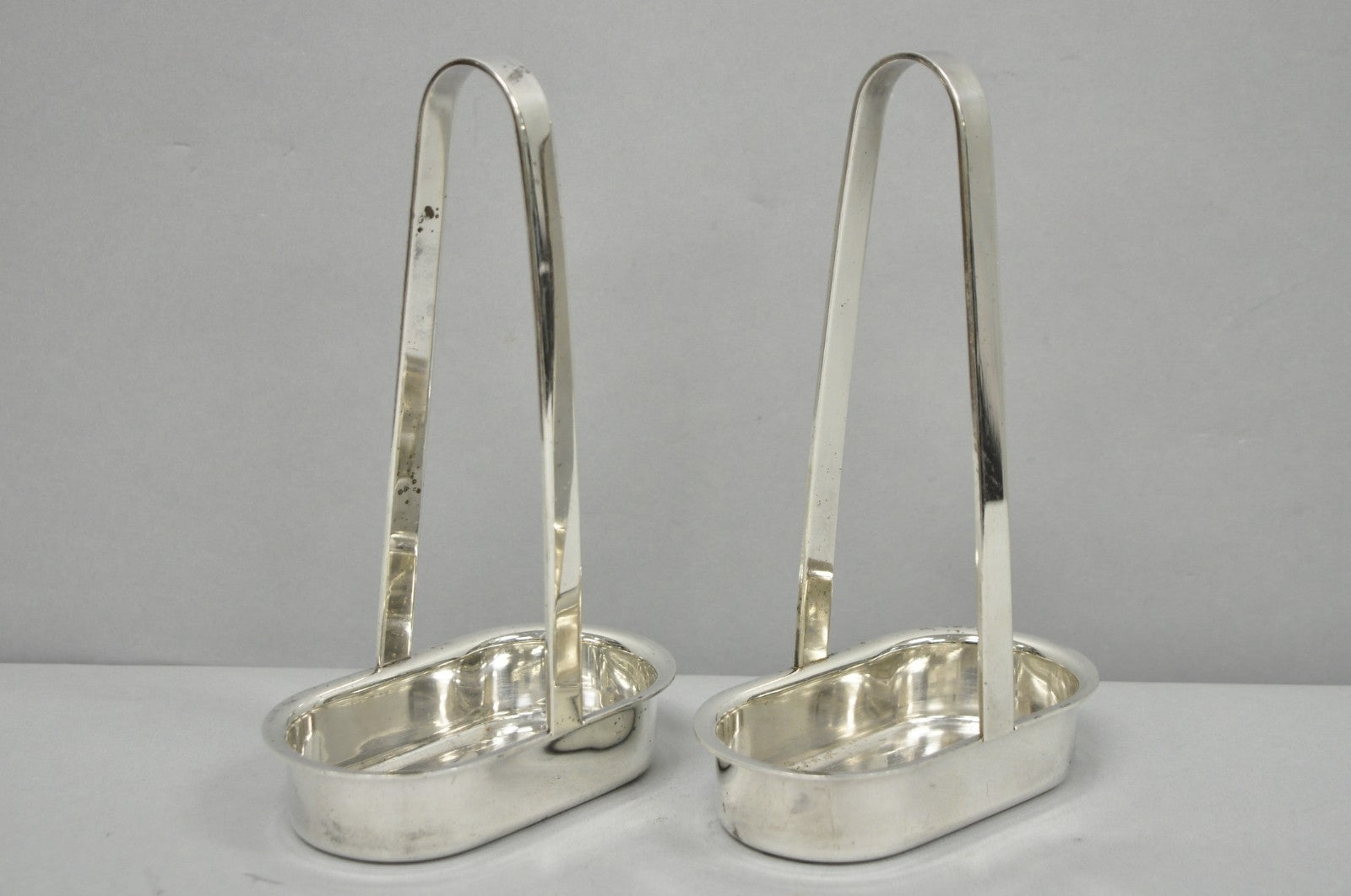 Vintage Modern Silver Plated Dinner Oil Caddy & (10) Toast Bread Racks - 12 Pcs