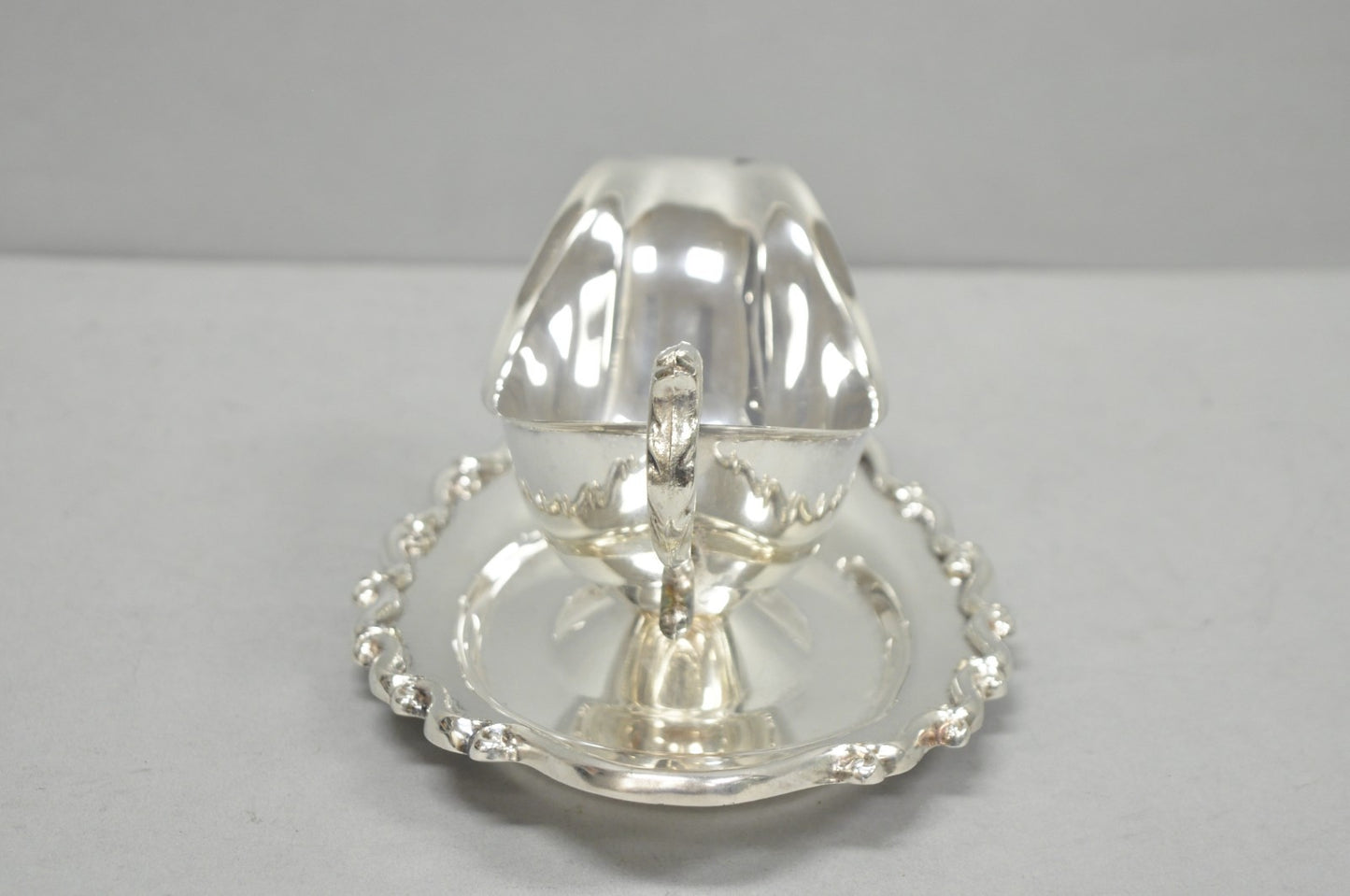 Vintage FB Rogers Silver Plated Victorian Gravy Sauce Boat w/ Attached Dish