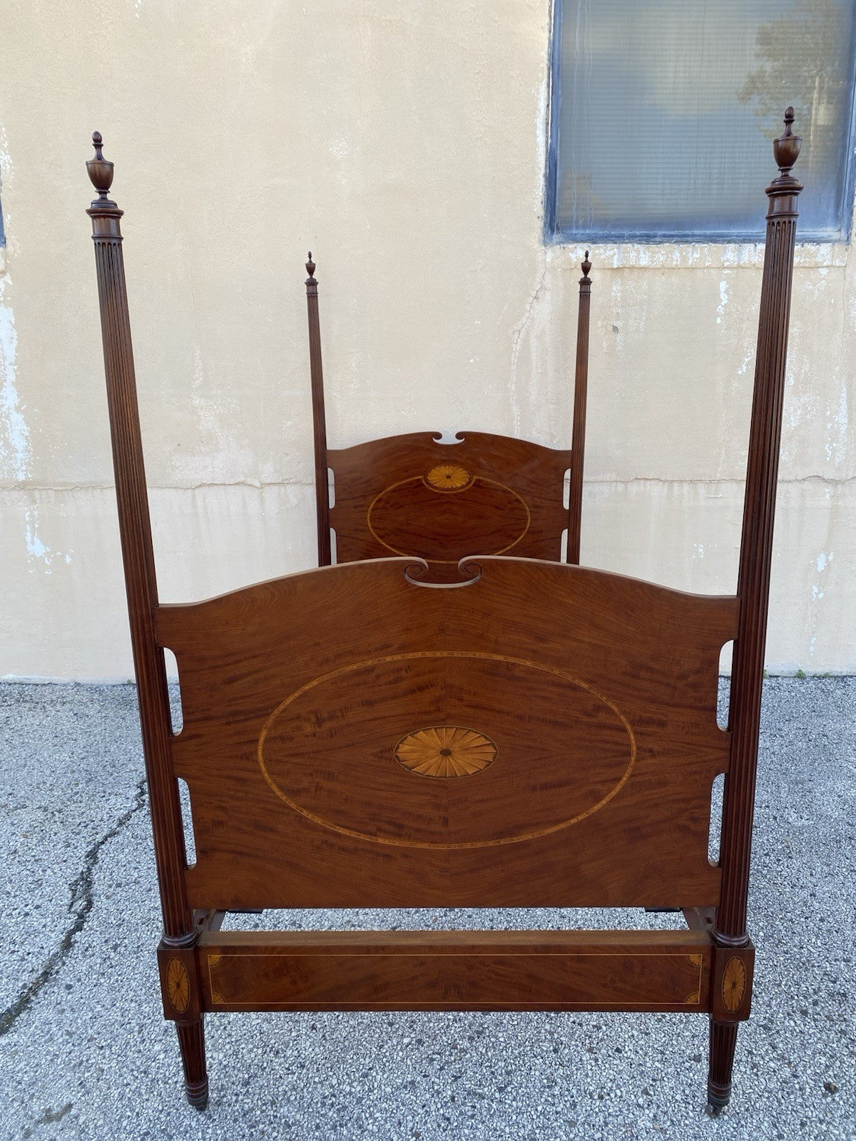 Antique Sheraton Federal Pinwheel Inlay Mahogany 4 Poster Twin Bed Frame - Pair