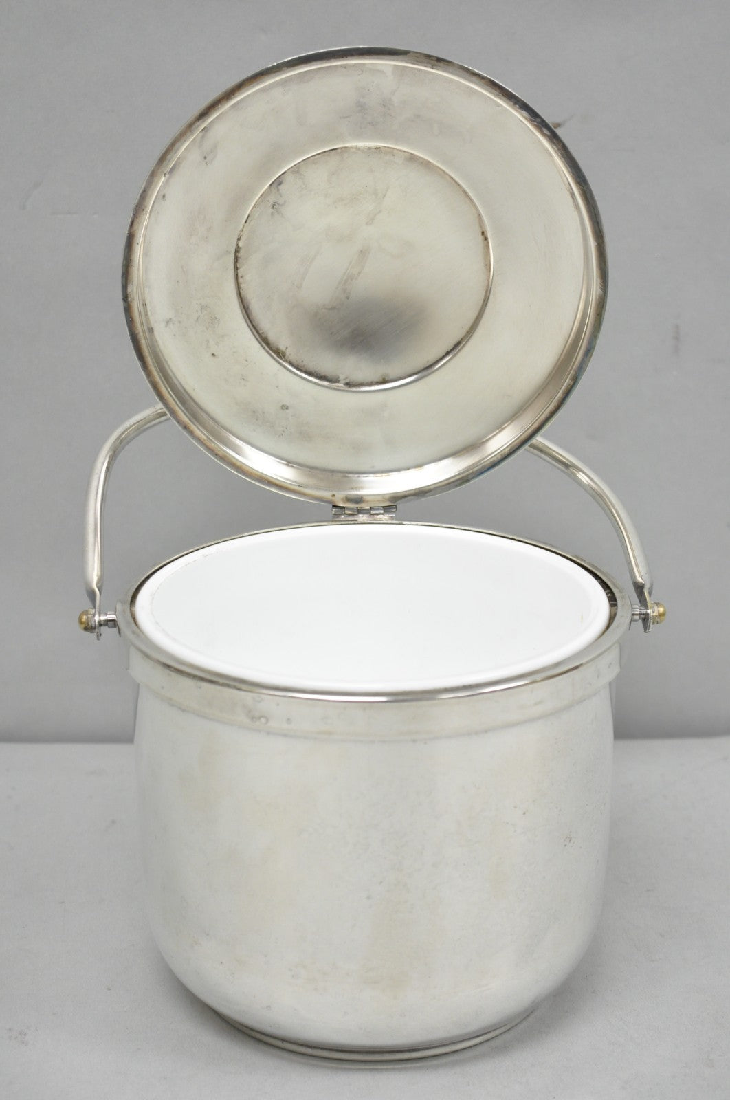 Gorham YC141 Mid Century Modern Silver Plated Reticulating Hinge Ice Bucket