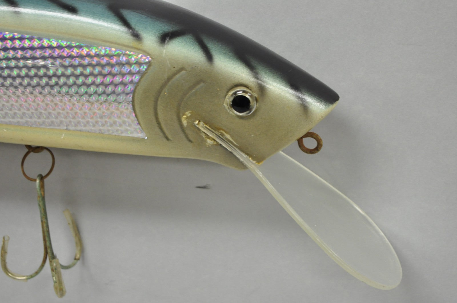 Vintage Wooden Giant Rapala 28” Fishing Lure Hanging Display w / Rainbow Decal