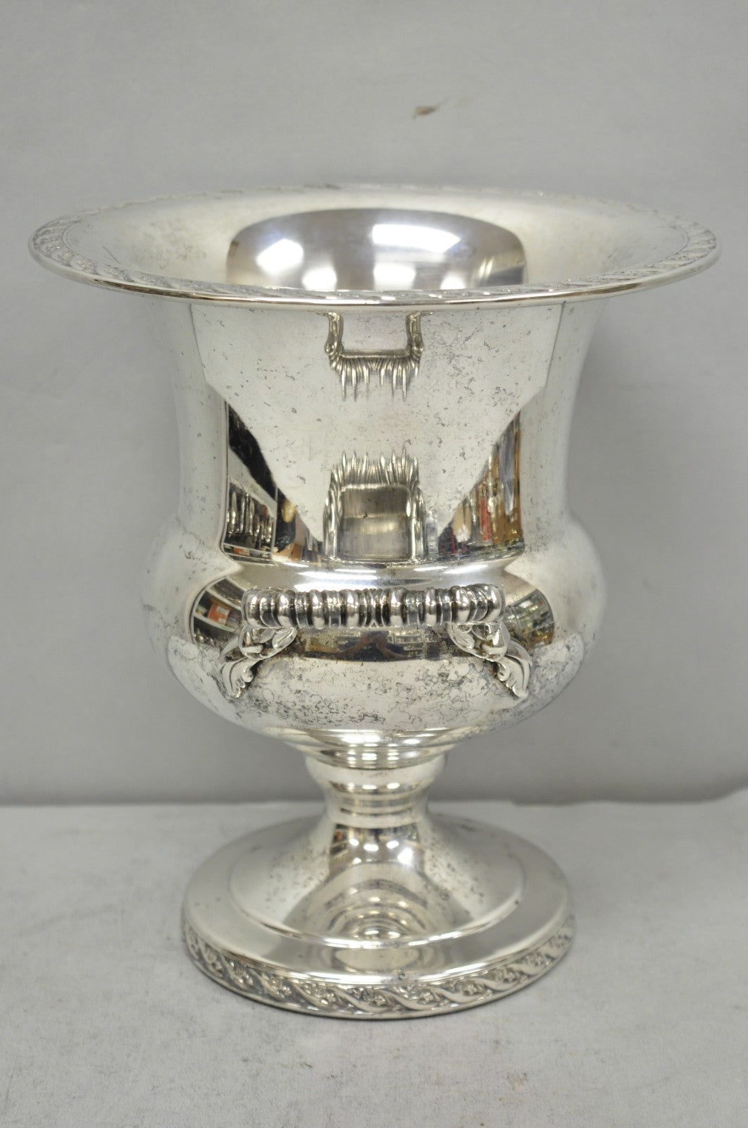Vintage WM Rogers "Spring Flower" Silver Plated Champagne Chiller Bar Ice Bucket