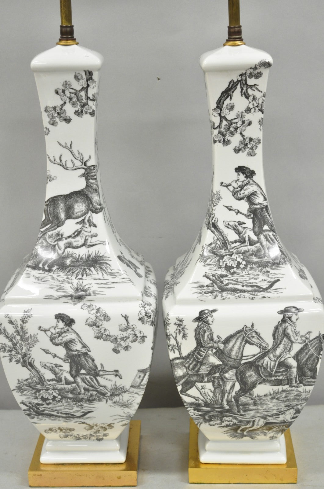 Porcelaine de Paris French Country Toile Porcelain Jardinierie Table Lamps Pair