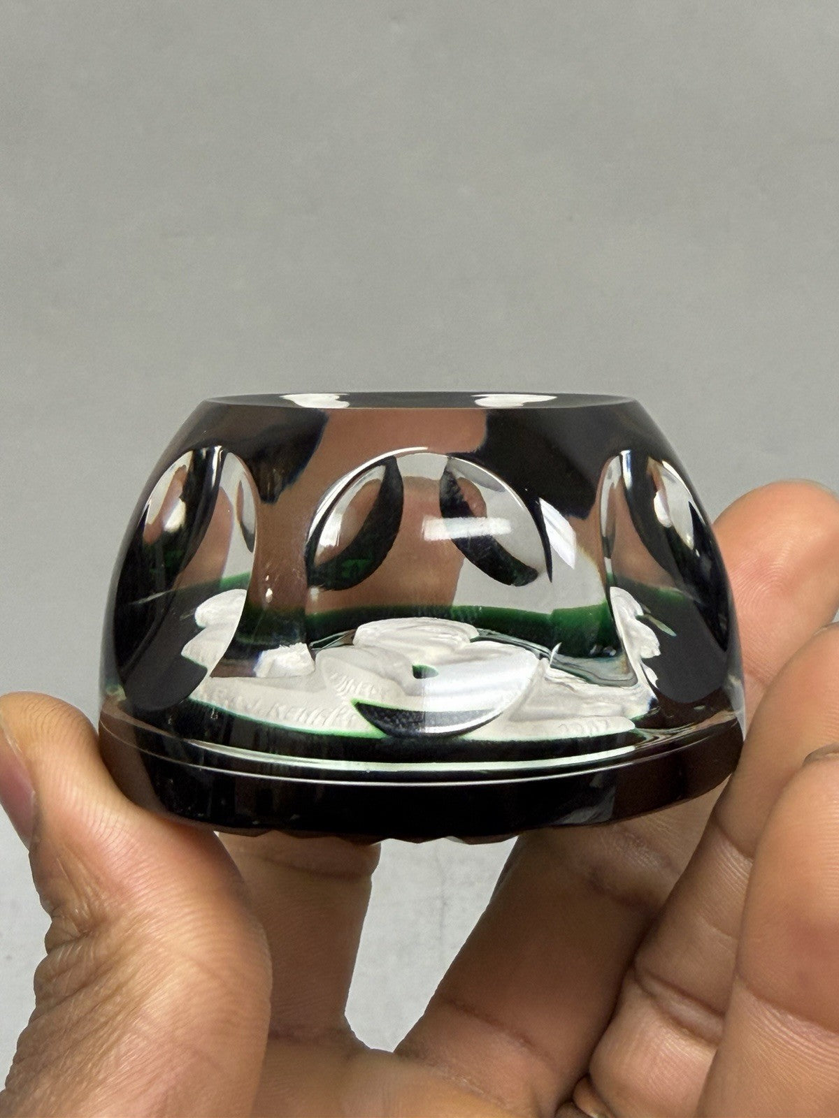 Cristal D'Albret France JFK Jackie Kennedy Sulphide Paperweight Faceted Green