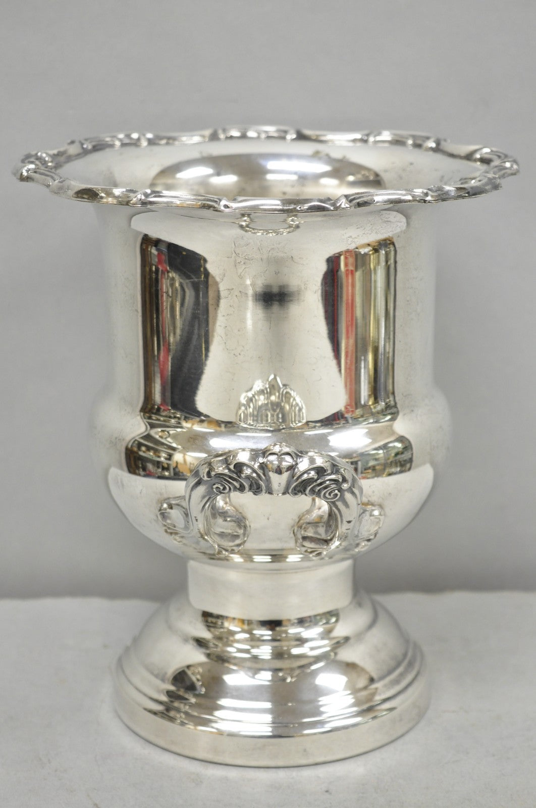 Vintage Leonard Silver Plated Trophy Cup Urn Champagne Chiller Bar Ice Bucket