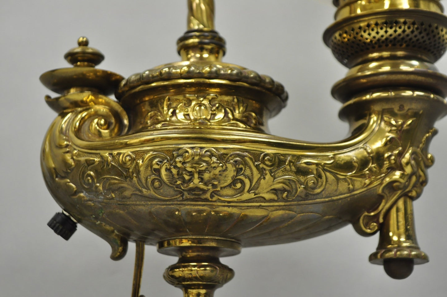 Antique French Renaissance Bronze Gone With The Wind Genie Lantern Student Lamp