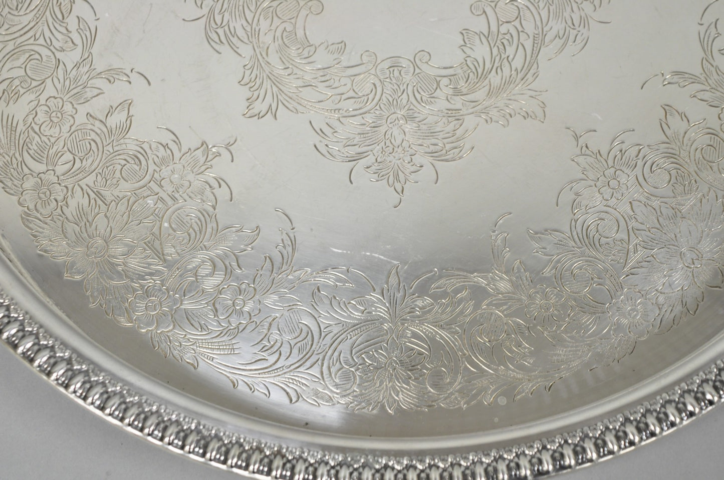 Webster Wilcox "Brandon Hall" 7572G Silver Plated Reticulated 15" Round Bar Tray