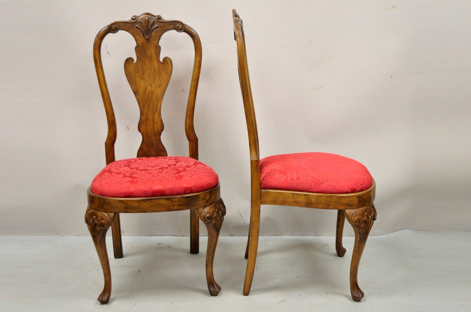 Vintage Queen Anne Style Shell Carved Solid Wood Dining Chairs - Set of 8