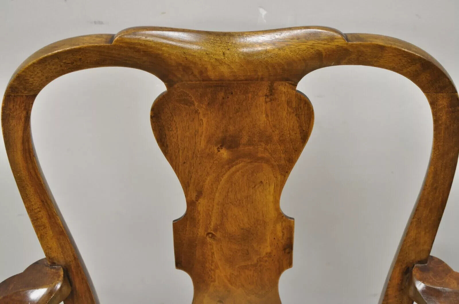 Antique 19th C English Queen Anne Carved Burr Walnut Splat Back Dining Arm Chair