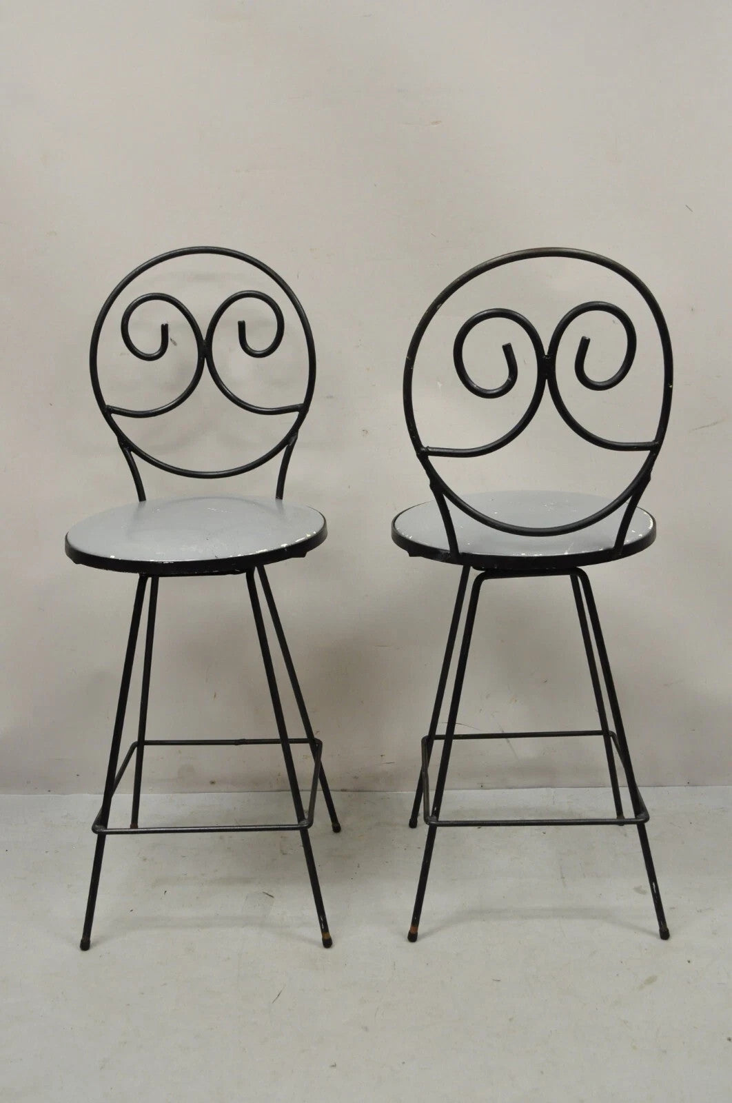 Mid Century Modern Arthur Umanoff Wrought Iron Swivel Counter Bar Stool Pair