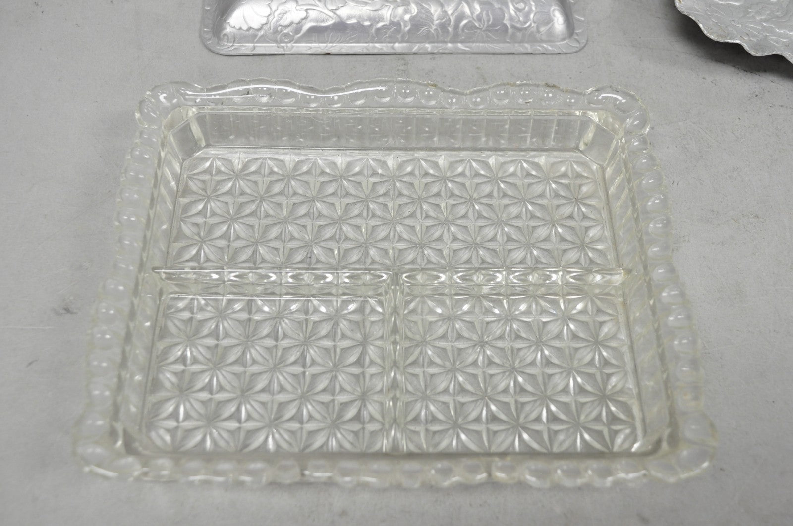 Vintage Art Deco Nouveau Hammered Aluminum Vegetable Relish Serving Platter Tray