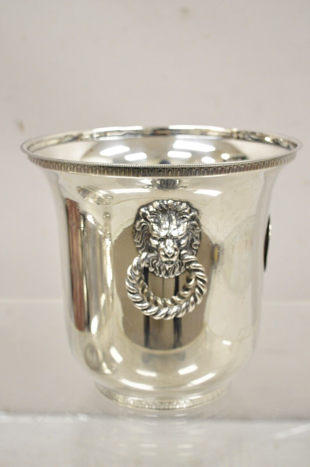 Vintage English Regency Lion Head Champagne Chiller Ice Bucket 1971 Skeet Award