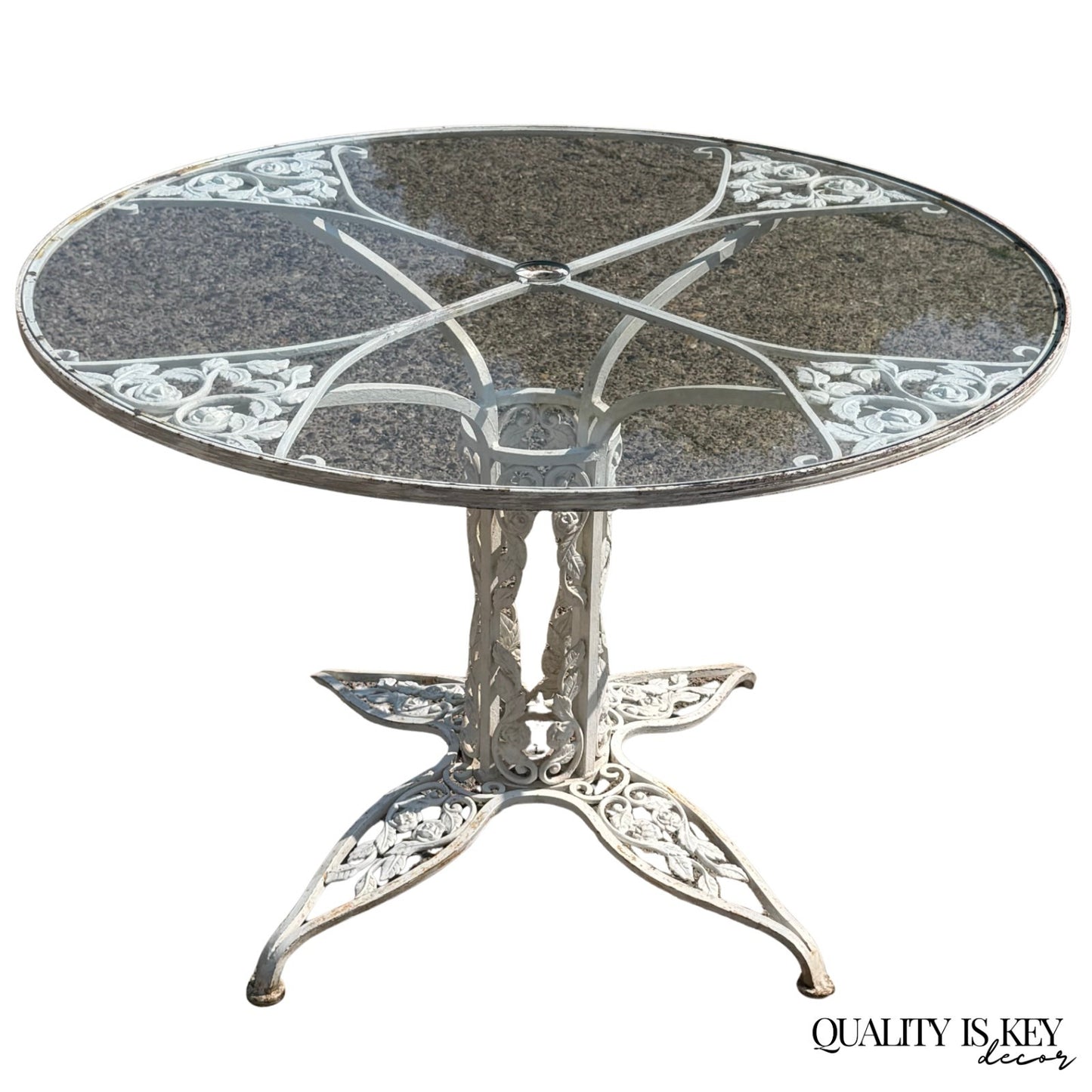 Vintage Russell Woodard Orleans Wrought Iron Pedestal Base Patio Dining Table